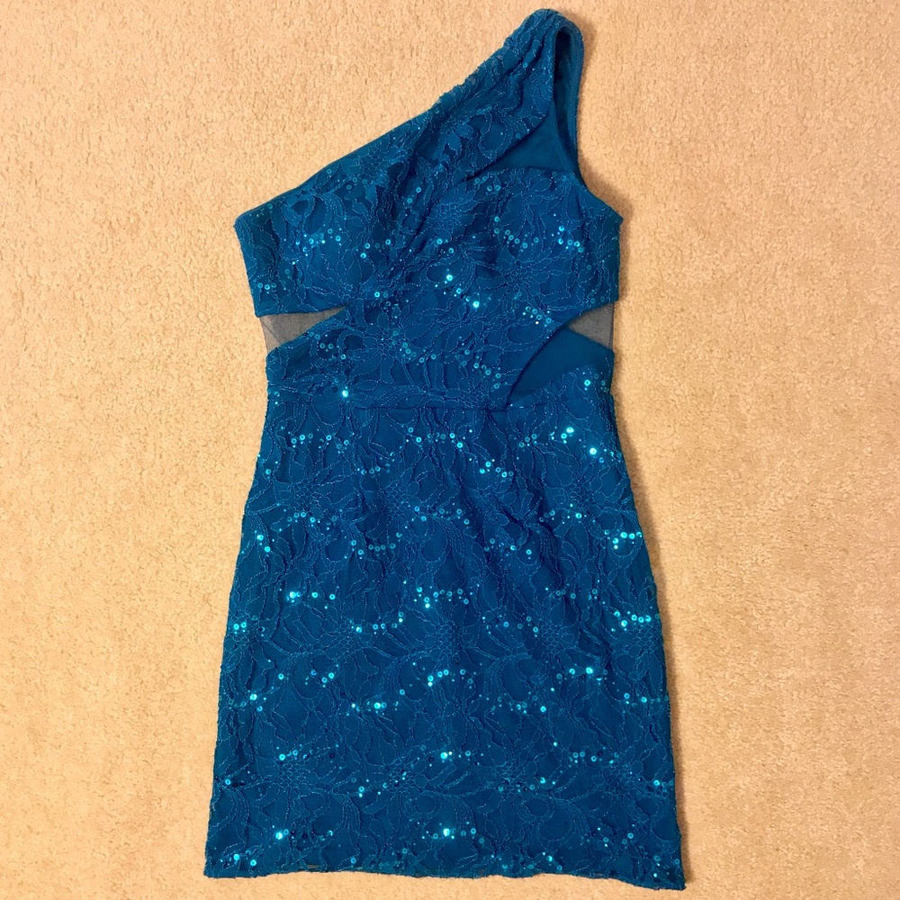 Hailey Logan by Adrianna Papell Prom Dress! Size M